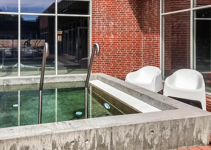 Awesome In With Indoor Swimming Pool * 바이엔